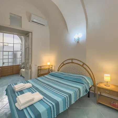 Casa Celeste In Centro Apartment *